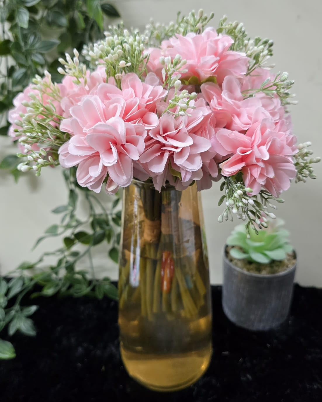 Viona Decor Plastic TM-1 Pink Dahlia Artificial Flower Bunch for Gifting, Home, Office, Bedroom & Vase Decoration (No Pot)