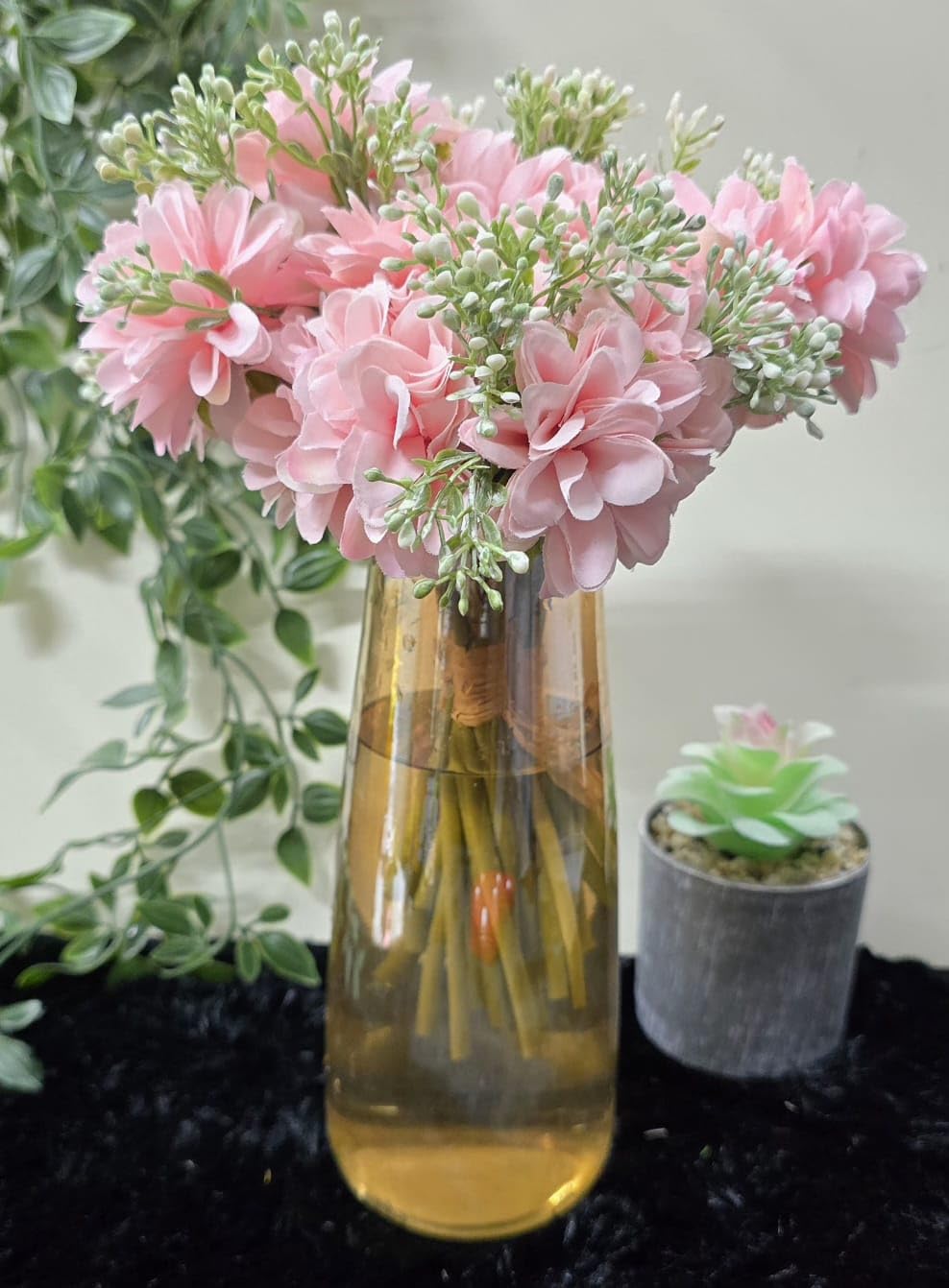 Viona Decor Plastic TM-1 Pink Dahlia Artificial Flower Bunch for Gifting, Home, Office, Bedroom & Vase Decoration (No Pot)